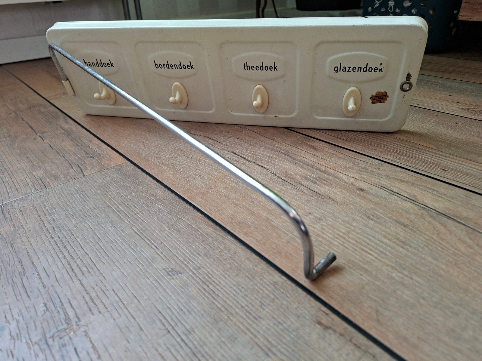 Vintage emaille handdoekenrek met 4 haken, Ophalen of Verzenden