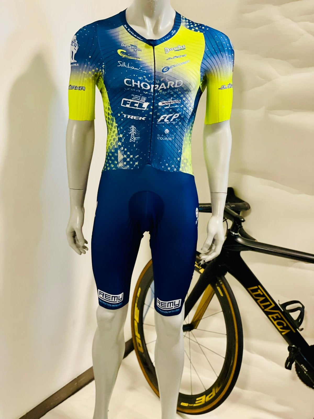 Wielrenkleding wielrenpak snelpak tijdritpak maat M Björka, Fietsen en Brommers, Fietsaccessoires | Fietskleding, Ophalen of Verzenden