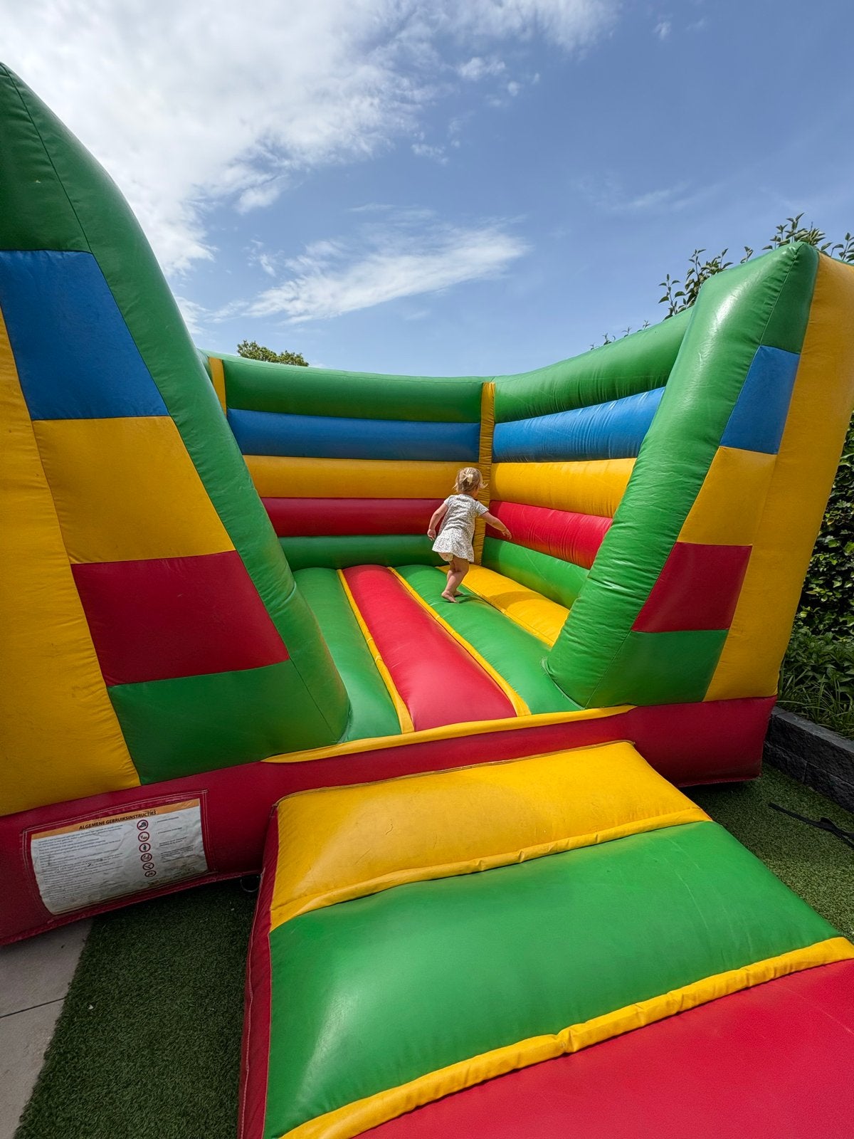 Goedkoop Springkussen te huur/huren, Ophalen, Gebruikt