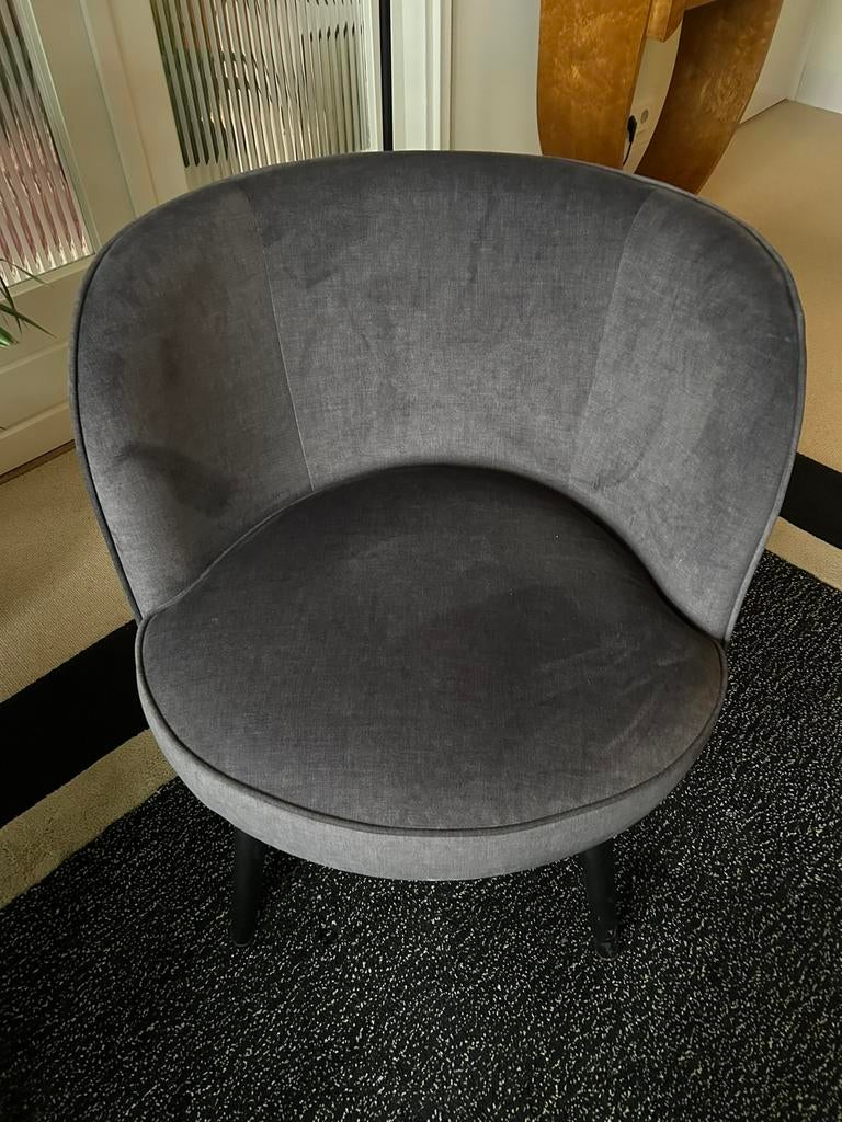 2 Antraciet grijze, bijna zwarte stoeltjes van het merk Baan, Ophalen, Zo goed als nieuw, Minder dan 75 cm, Stof