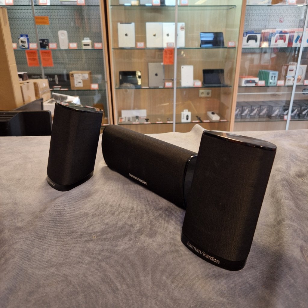 Harman Kardon Speaker Set - In Nette Staat, Harman Kardon, Zo goed als nieuw, Support@harmankardon.com, 400 Atlantic Street
Stamford, CT 06901
USA