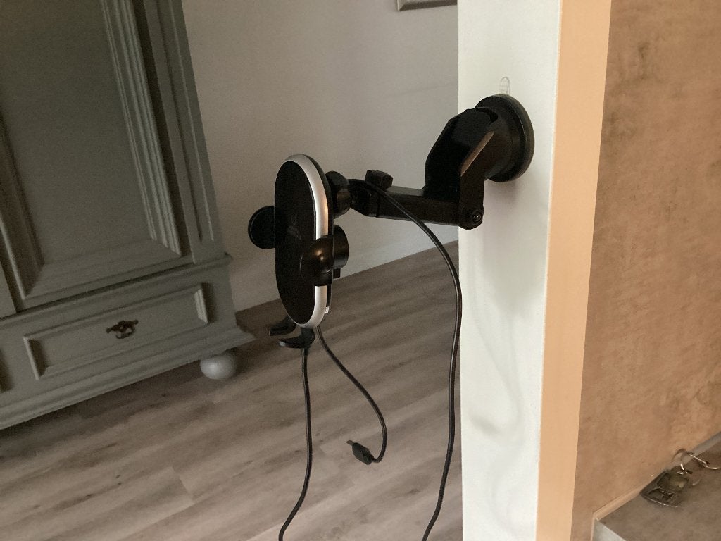Telefoonhouder met oplader voor in de auto, Ophalen, Gebruikt, Auto
