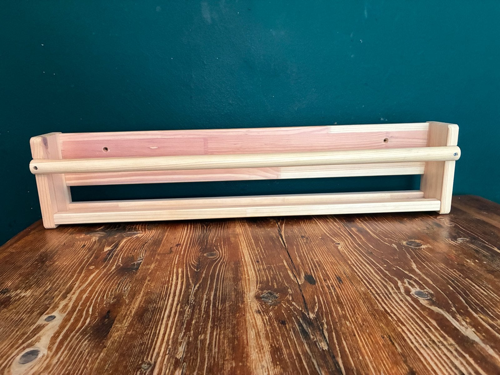 IKEA Flisat boekenrek / wandrek voor kinderboeken, Met plank(en), Minder dan 50 cm, Ophalen of Verzenden, Zo goed als nieuw