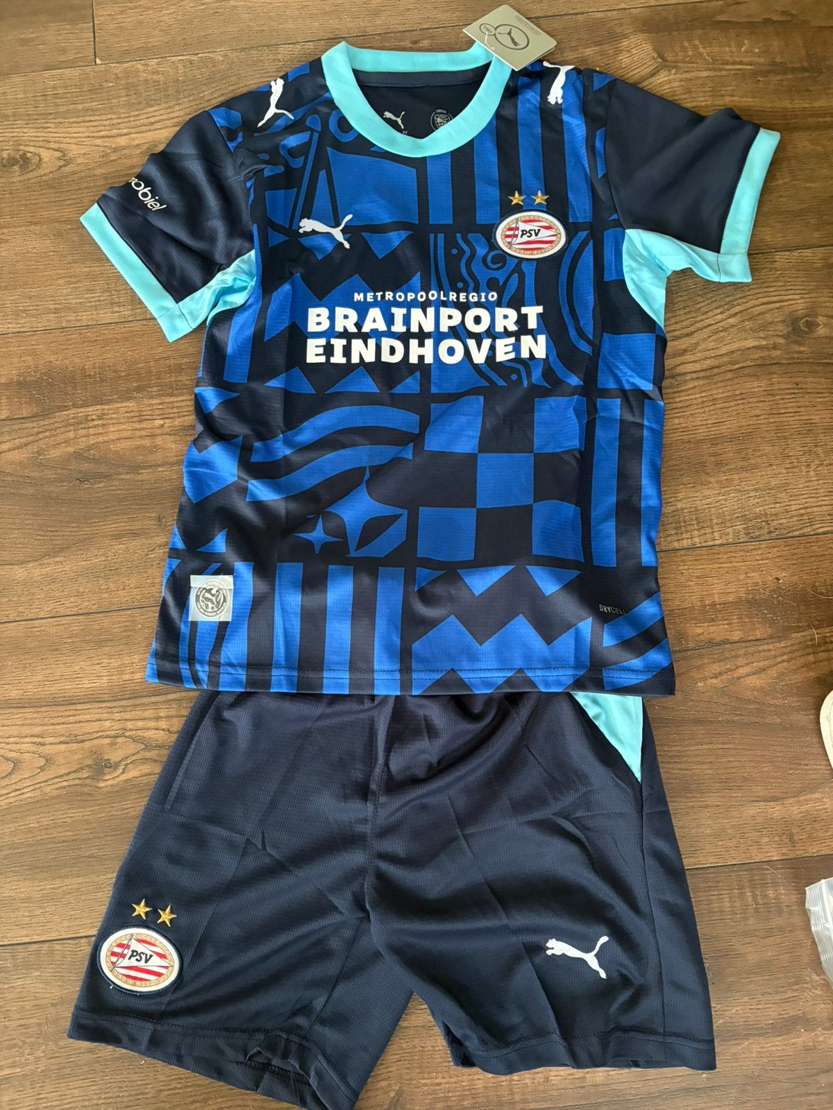 PSV en Ajax voetbaltenues kinderen, Maat XS of kleiner, Ophalen of Verzenden, Zo goed als nieuw, Shirt