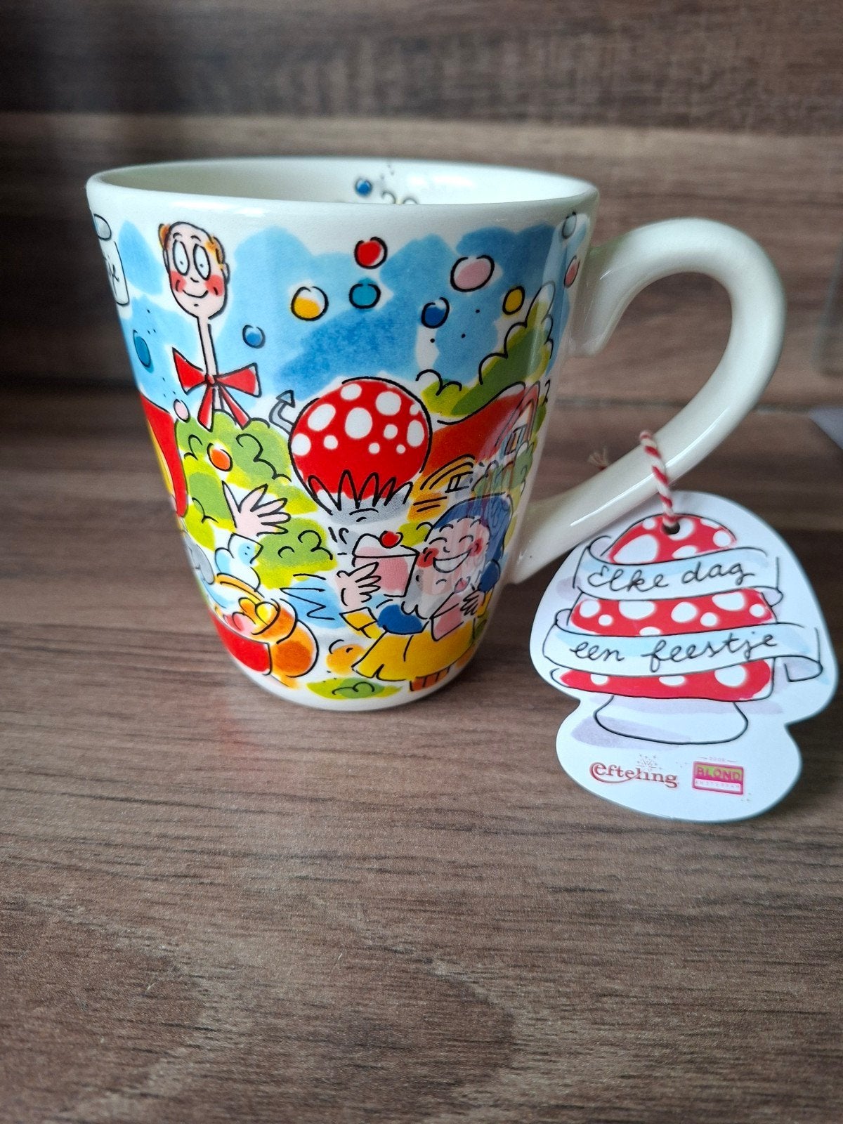Blond Amsterdam Efteling mok 11.5 cm hoog nieuw met kaartje, Huis en Inrichting, Nieuw, Ophalen of Verzenden, Kop(pen) en/of Schotel(s)