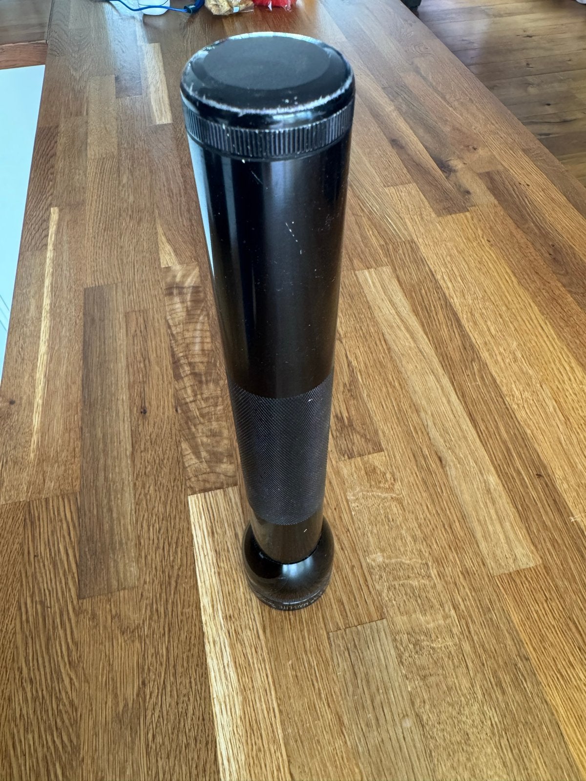 Mag-Lite zaklamp - Zwart, robuust en betrouwbaar, Ophalen, Gebruikt, Batterij