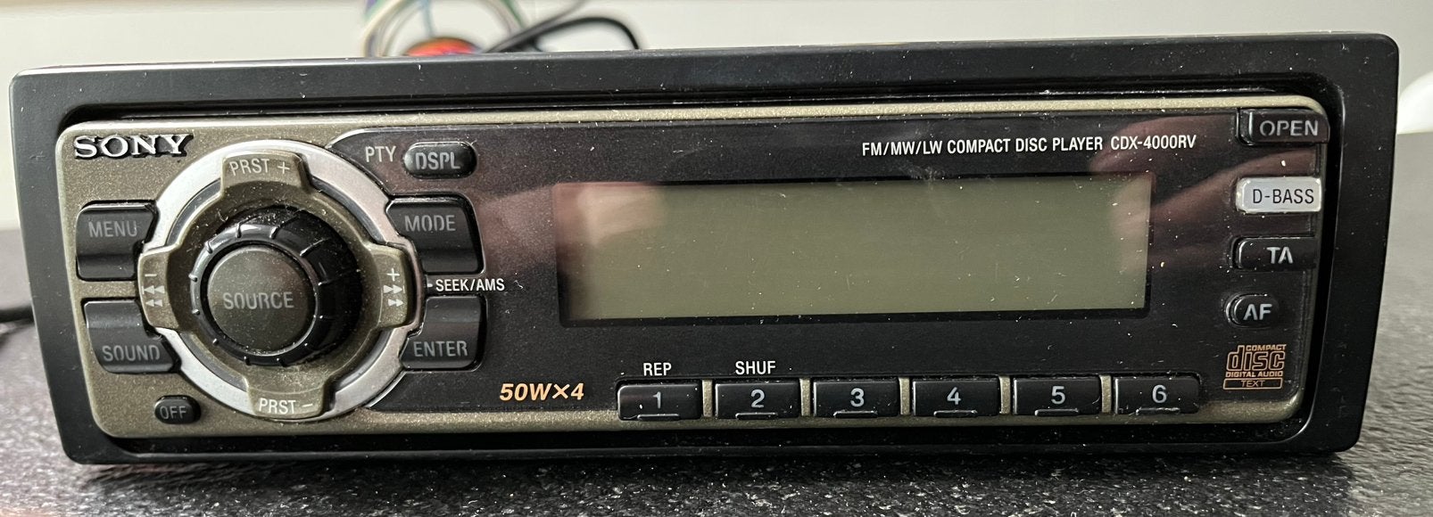 Sony autoradiomet cd speler, Ophalen of Verzenden, Zo goed als nieuw