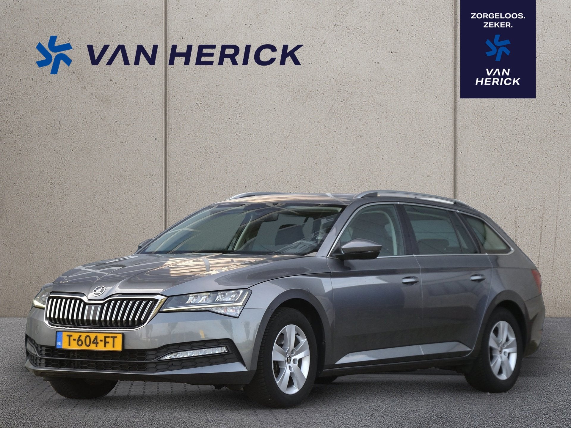 Skoda Superb Combi 1.5 TSI ACT 150PK Business Edition | ACC, Stof, 4 cilinders, 150 pk, Automatische klimaatregeling