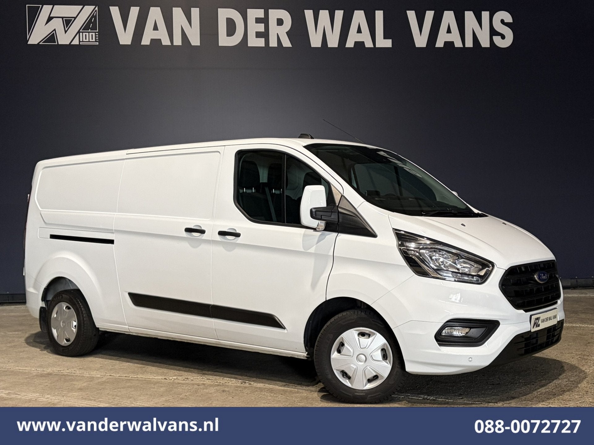 Ford Transit Custom 2.0 TDCI L2H1 Euro6 Airco | Camera | Nav, Voorwielaandrijving, Dealer onderhouden, Euro 6, 4 cilinders