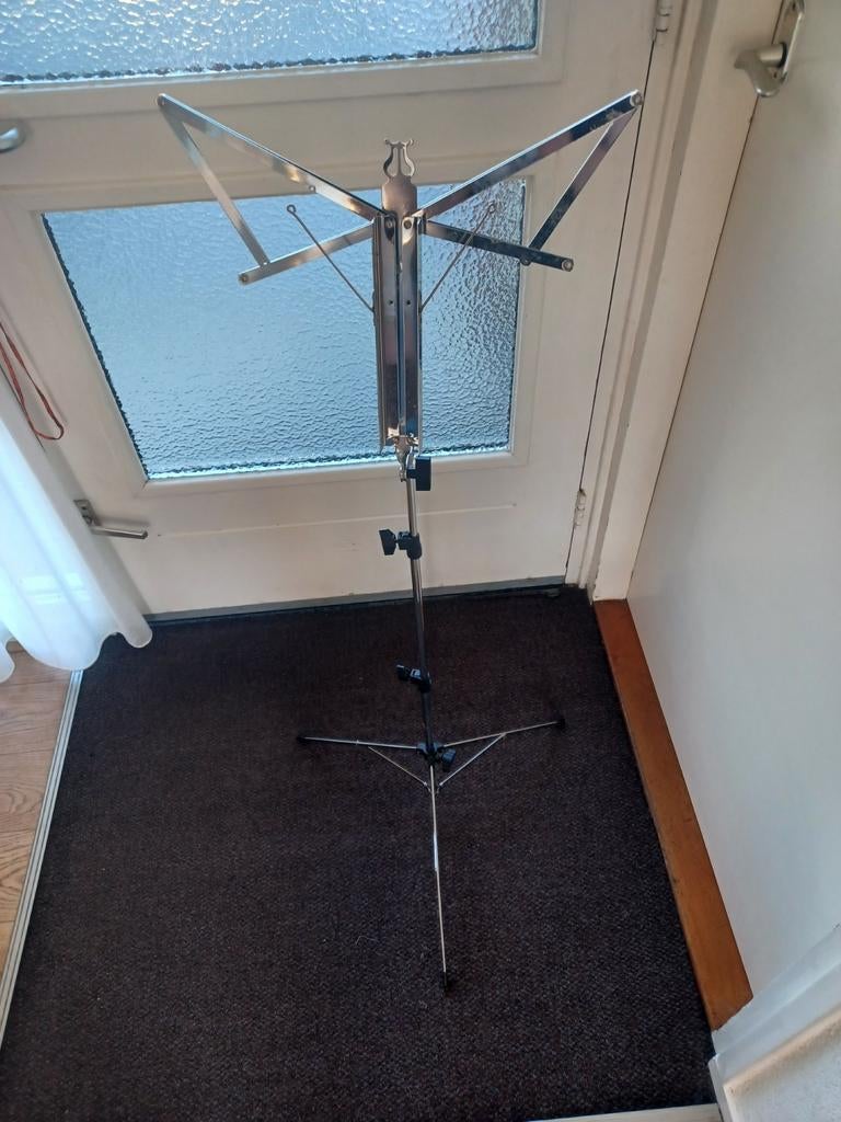 Muziekstandaard verstelbaar, Ophalen of Verzenden, Zo goed als nieuw, Muziekstandaard, Overige instrumenten