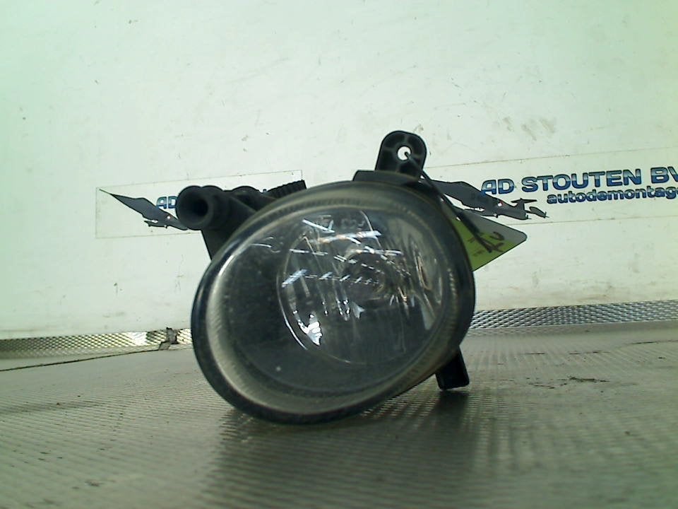 Mistlamp Rechts Voor Audi A4 Avant (B8) 2008 8T0941700, Gebruikt, Auto-Union-Straße  1, Ingolstadt 85057, , Duitsland, Info@audi.de