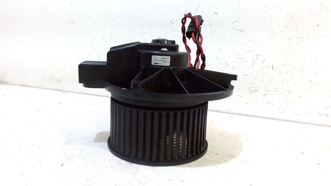 Kachel ventilator motor Chrysler PT Cruiser, Onderdelen@venauto.nl, Van der Ven Autorecycling B.V., Gebruikt, Ettenseweg 76, 4706 PB Roosendaal, The Netherlands