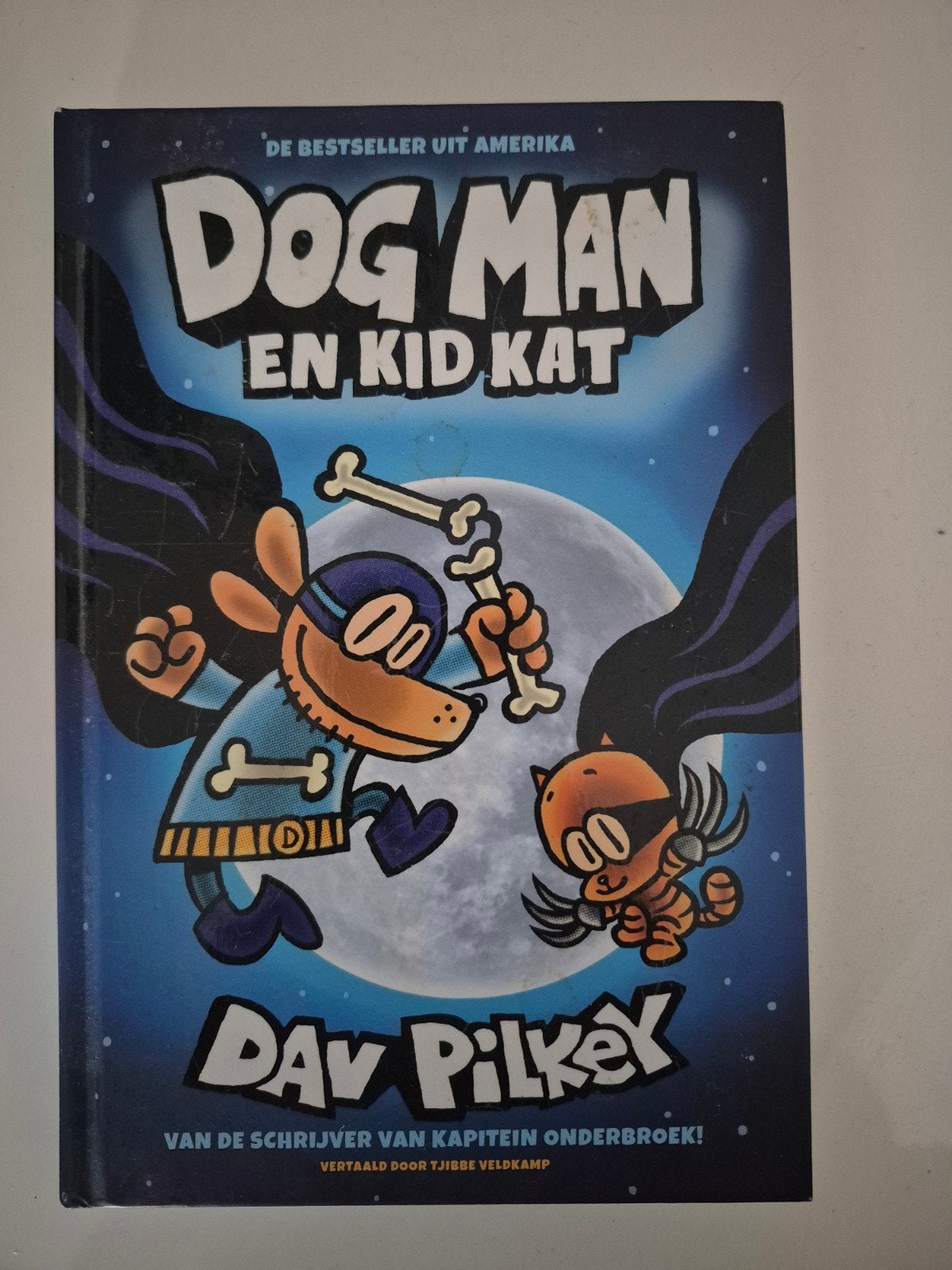 Dog Man en Kid Kat - Dav Pilkey - Kinderboek, Ophalen, Zo goed als nieuw, Dav Pilkey, Fictie algemeen