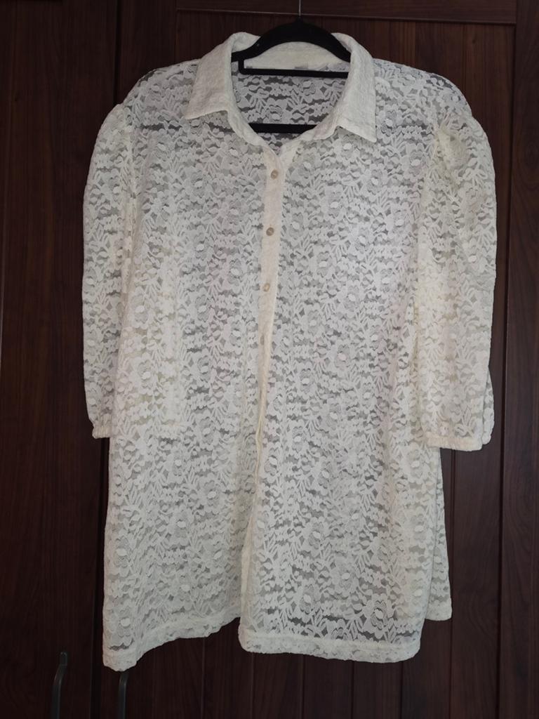 Kanten top wit maat 46, Kleding | Dames, Ophalen of Verzenden, Zo goed als nieuw, Maat 46/48 (XL) of groter, Wit