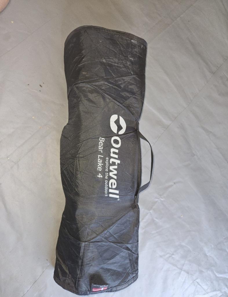OUTWELL BEAR LAKE 4 katoenen TUNNELTENT met tapijt, Ophalen