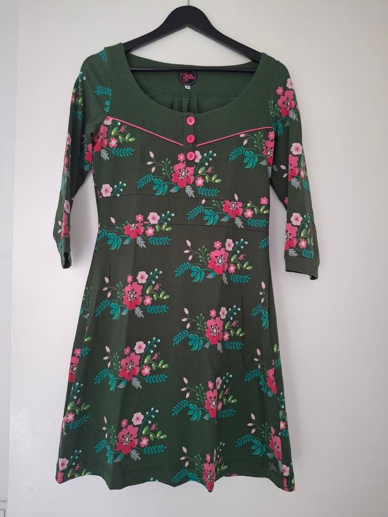 Groen jurkje met bloemen van Tante Betsy, maat S, Ophalen, Tante Betsy, Zo goed als nieuw, Maat 36 (S)