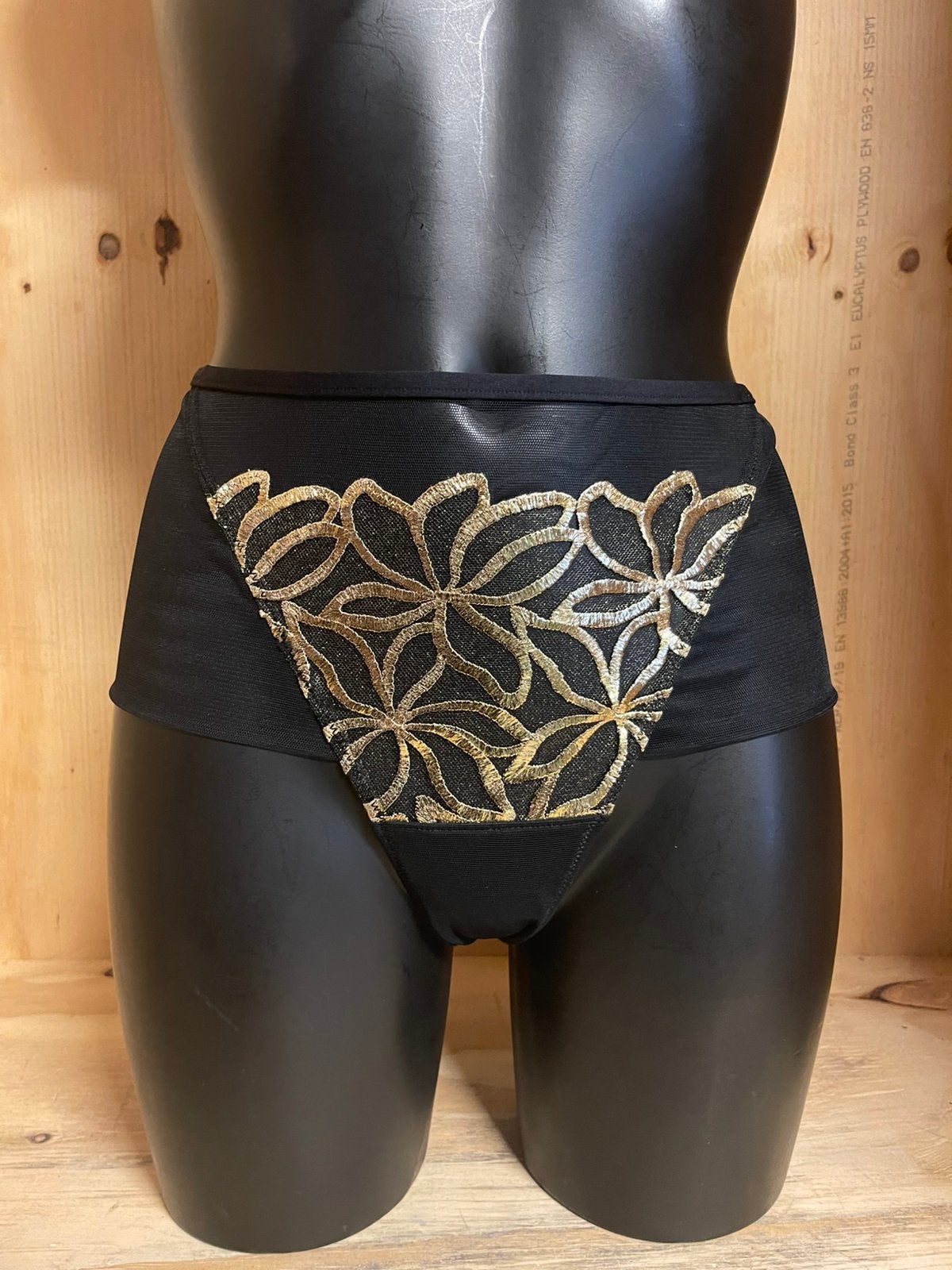 Lise charmel hotpants maat 44 eclats d or, Verzenden, Zwart, Broekje of Short