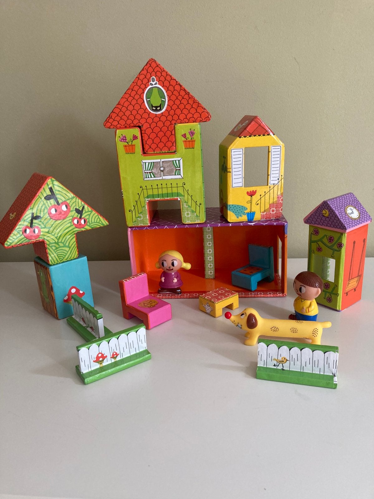 Djeco kartonnen poppenhuis blokken, Ophalen of Verzenden, Gebruikt, Poppenhuis