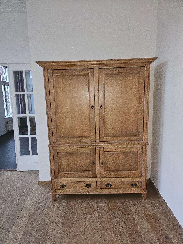 Mooie kast gratis af te halen, Huis en Inrichting, Ophalen, 200 cm of meer, Eikenhout, Zo goed als nieuw