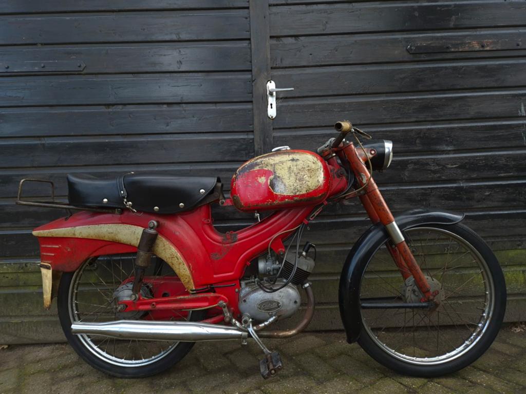 Typhoon Brommer met kenteken, Fietsen en Brommers, Ophalen, Overige merken