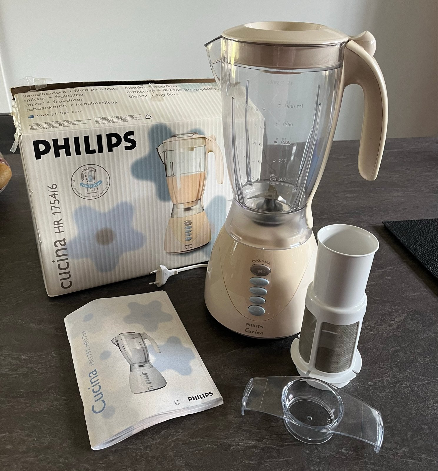 Philips Cucina HR 1754/6 Blender met fruitfilter, Ophalen of Verzenden, Nieuw, Blender