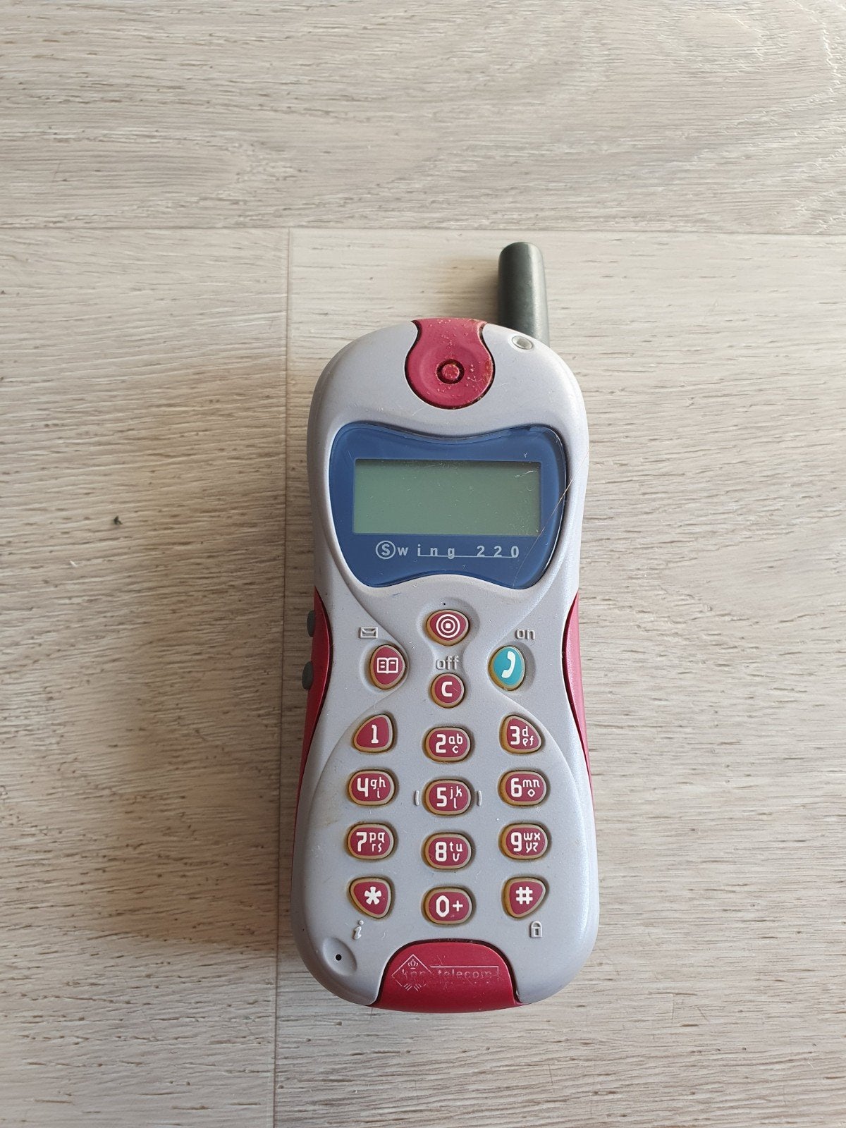 zeldzame Pocketline Swing 200 rood/grijs in goede staat, Telecommunicatie, Ophalen of Verzenden