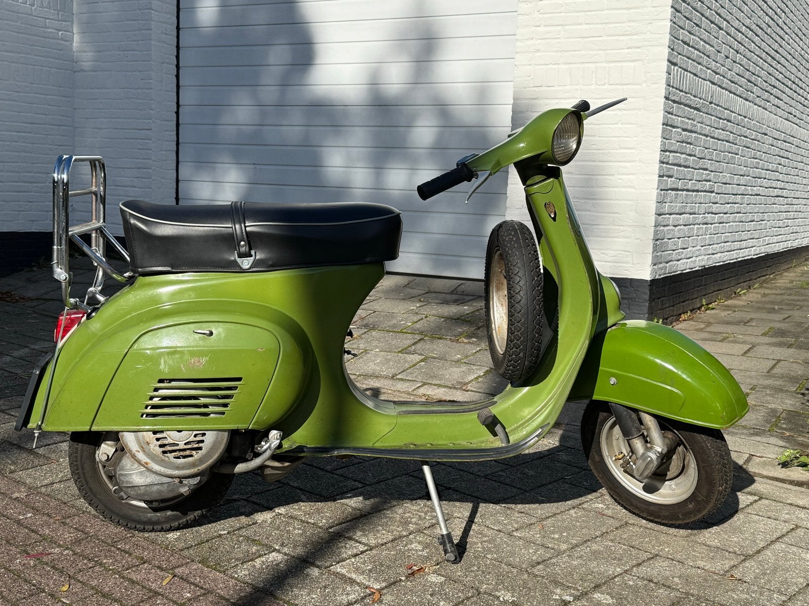 Vespa V50 Smallframe uit 1966 - Groen, 75cc, oldtimer., Fietsen en Brommers, Ophalen, Gebruikt, Overige modellen