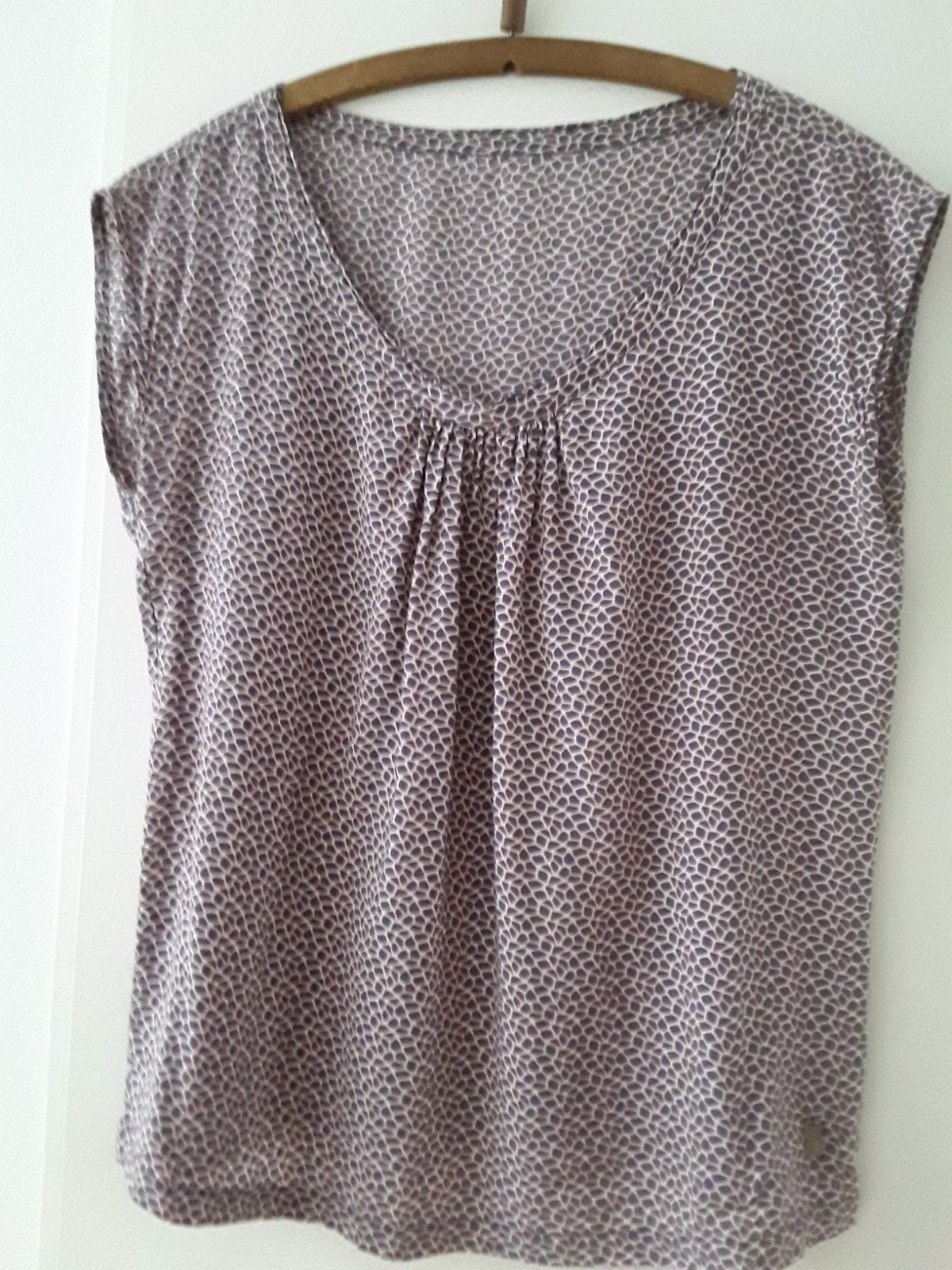 blouse Anna van Toorn M beige taupe, Ophalen of Verzenden, Zo goed als nieuw, Beige, Korte mouw