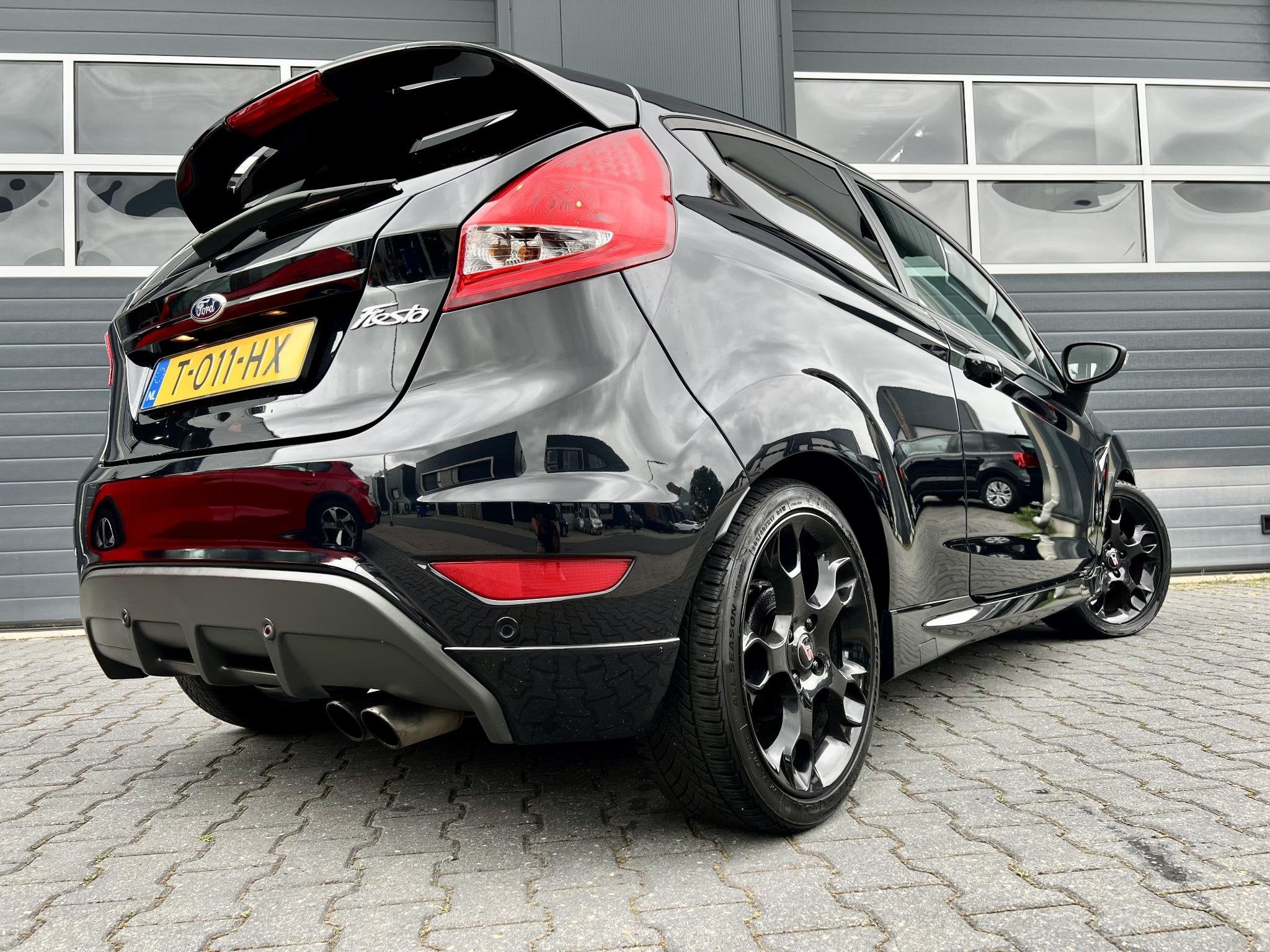 Ford Fiesta 1.6 Metal *ST-LINE*135PK*ECC*PDC, Auto's, 1596 cc, 135 pk, Gebruikt, 31 €/maand