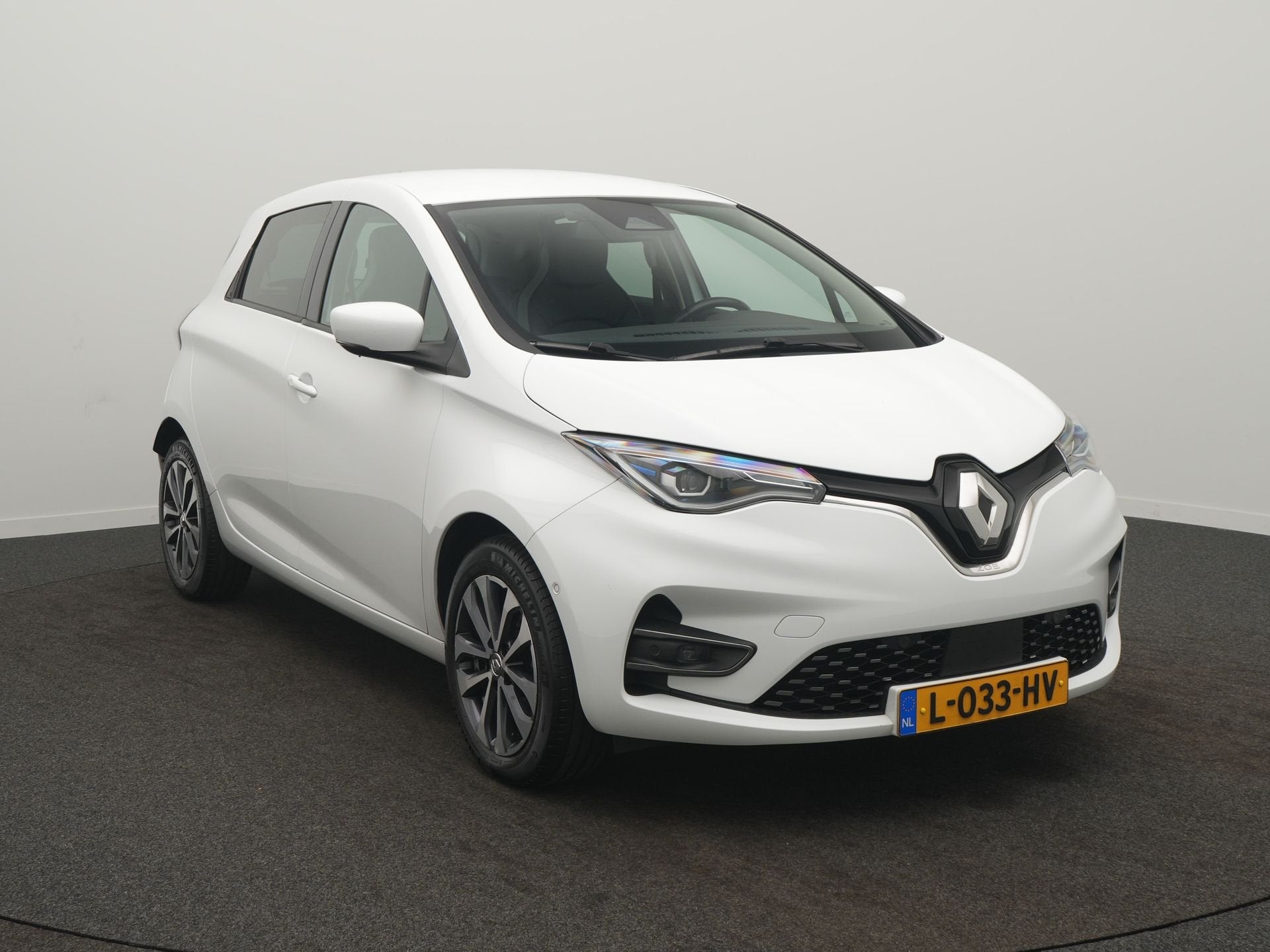 Renault ZOE R135 Intens 52 kWh - RIJKLAARPRIJS - Achteruitri, Auto's, Renault, 136 pk, Gebruikt, Zwart, Leder en Stof