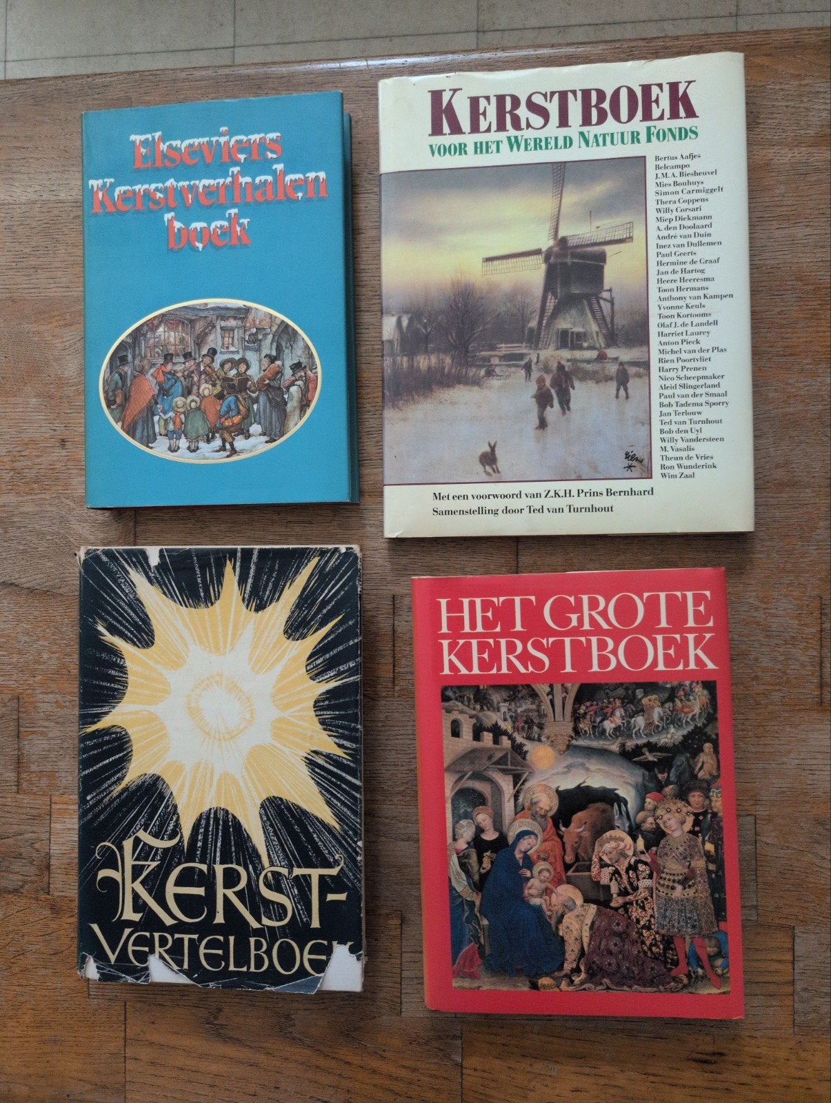 4 boeken met Kerstvertellingen, Ophalen of Verzenden, Zo goed als nieuw