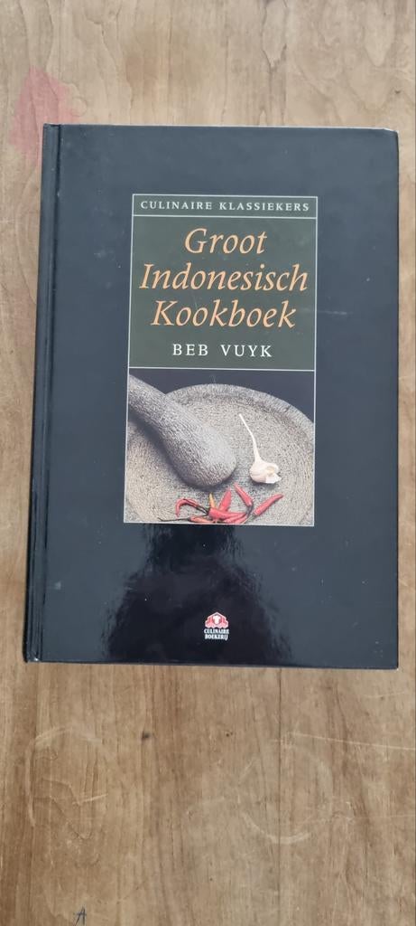 Groot Indonesisch Kookboek Beb Vuyk (Culinaire Klassiekers, Gelezen, Azië en Oosters, Ophalen of Verzenden, Hoofdgerechten