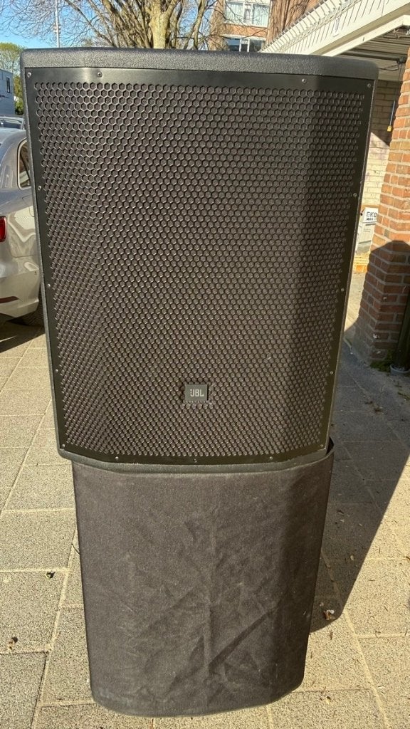JBL PRX818XLFW, Audio, Tv en Foto, Luidsprekers, Zo goed als nieuw, Subwoofer, 120 watt of meer, JBL, Ophalen