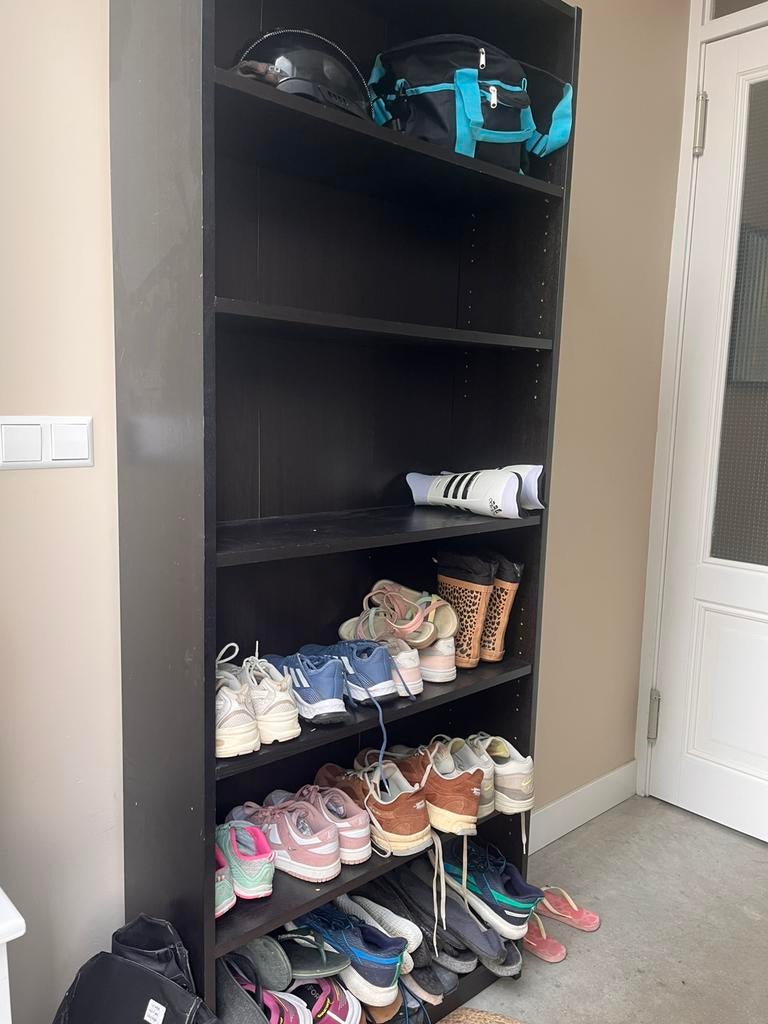 Ikea billy kast zwart 80x28x202cm, Ophalen, Gebruikt
