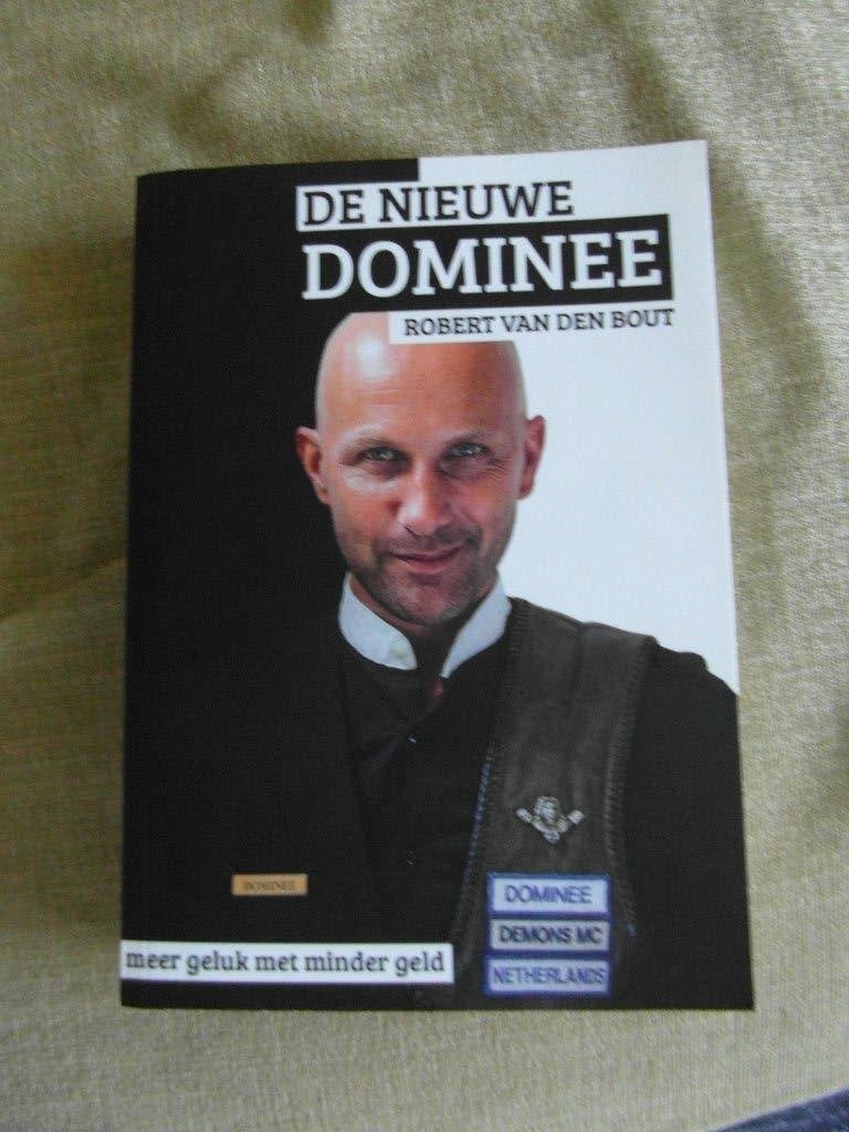 De nieuwe Dominee, Boeken, Ophalen of Verzenden, Zo goed als nieuw