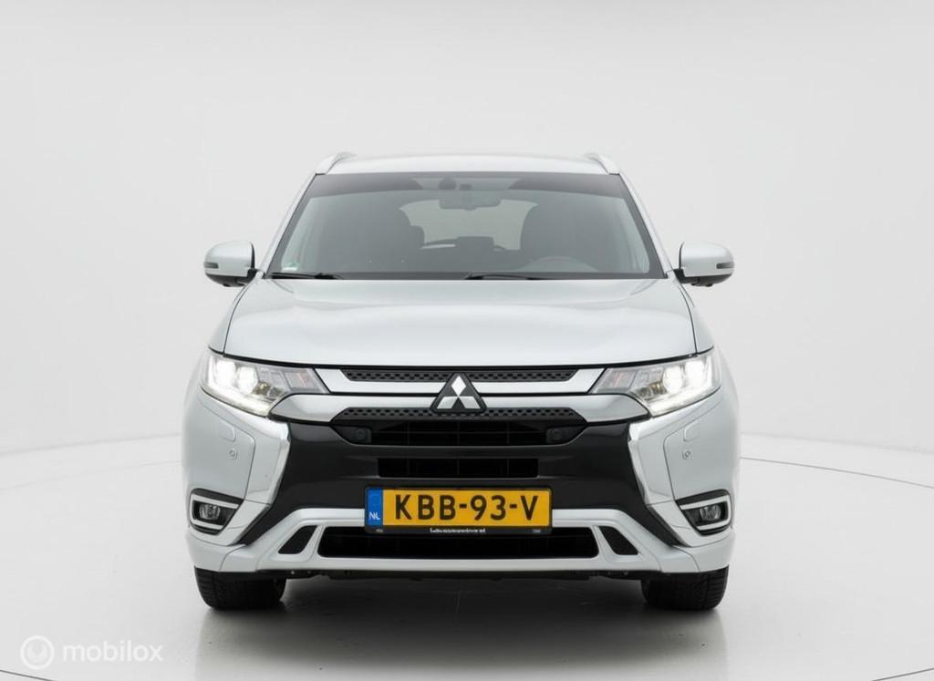 Mitsubishi Outlander 2.4 PHEV Instyle 360CAMERA|KEYLESS|LEDE, 4 cilinders, 1865 kg, Leder, Bedrijf
