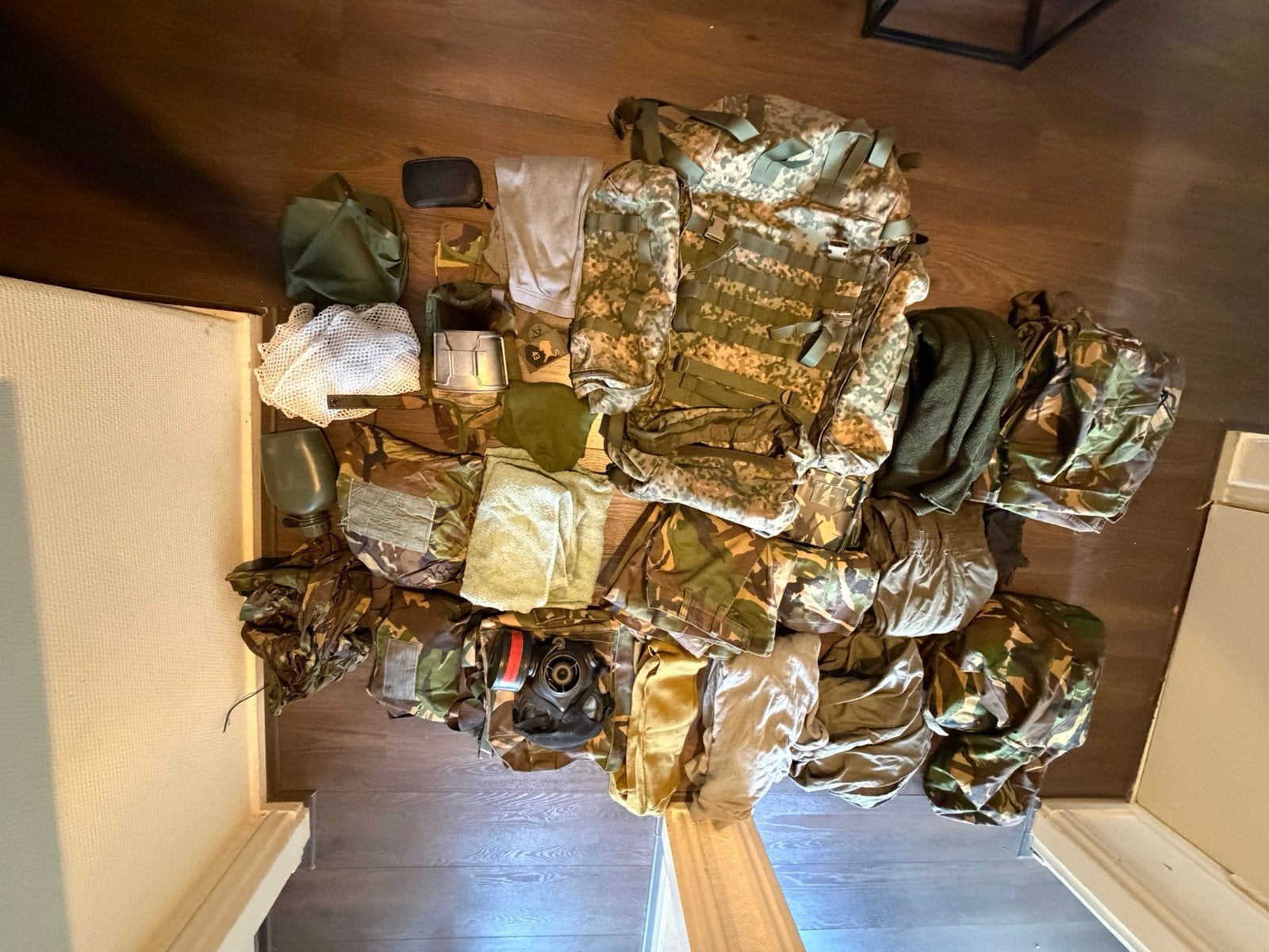 Grote Militaire Uitrusting Set KL - NFP Rugzak, Gasmasker, Verzamelen, Militaria | Algemeen, Ophalen of Verzenden, Landmacht, Nederland