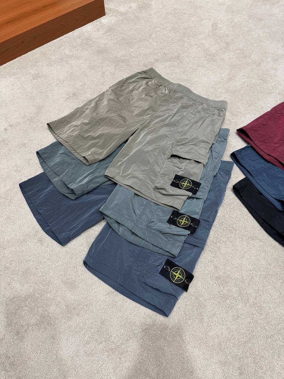 Stone island korte broek short, Verzenden, Maat 52/54 (L), Bruin, Zwemshort