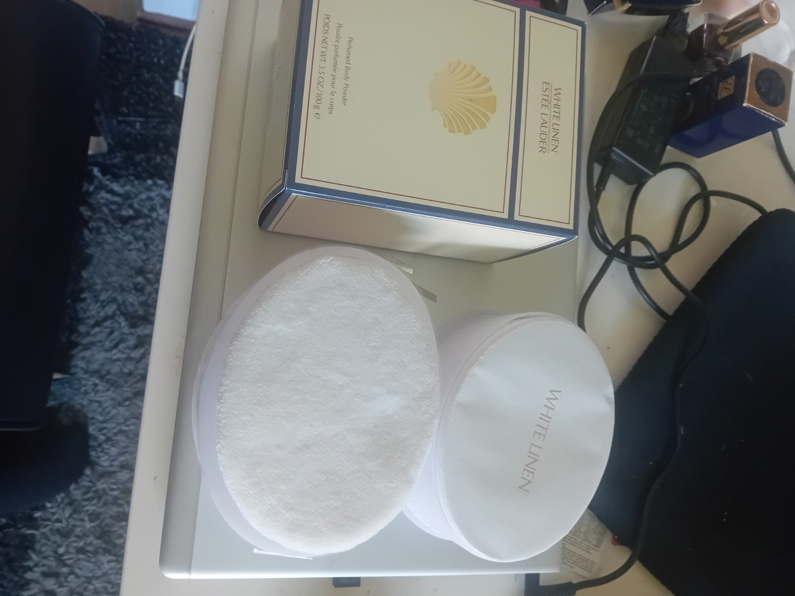 Estée Lauder White Linen Geparfumeerd Body Poeder, Sieraden, Tassen en Uiterlijk, Uiterlijk | Lichaamsverzorging, Ophalen of Verzenden