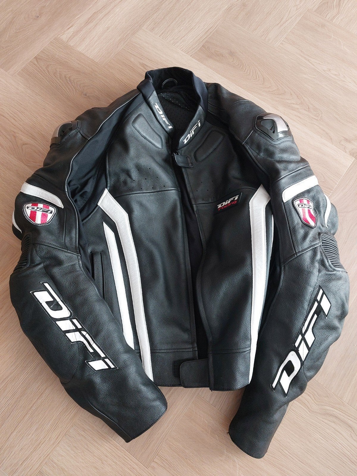 Difi GP1 Heren Leren Combipak (jas en broek) - Maat 56, Ophalen, Difi, Tweedehands, Heren