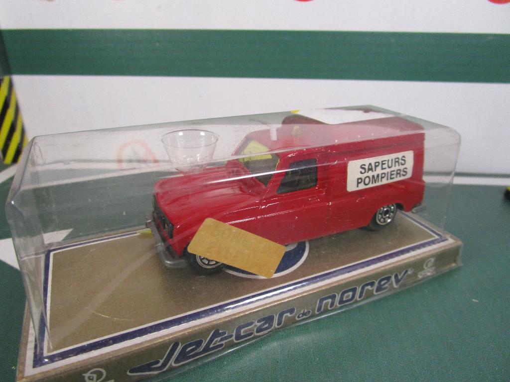 Norev Renault 4 Pompiers, Hobby en Vrije tijd, Modelauto's | 1:43, Gebruikt, Auto, Norev, Ophalen of Verzenden