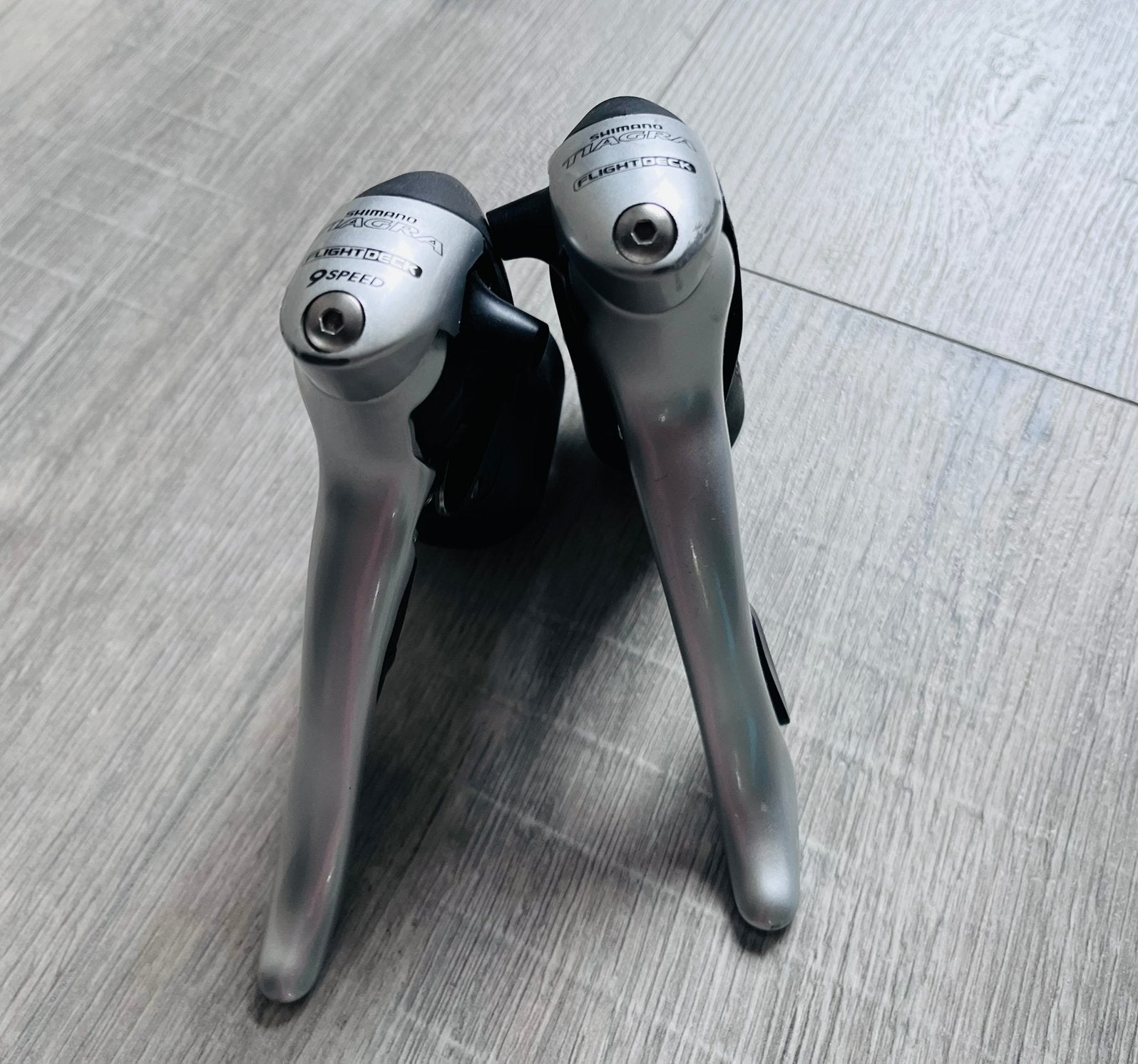 Shimano Tiagra ST-4400 Flight Deck Shifters 9x2/3 Speed, Fietsen en Brommers, Fietsonderdelen, Ophalen of Verzenden, Gebruikt