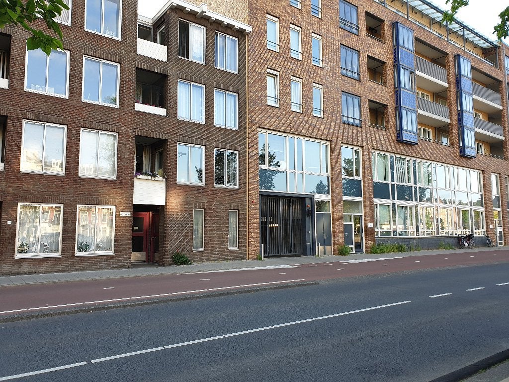 Parkeerplaats te huur – Houtmankade Amsterdam, Amsterdam