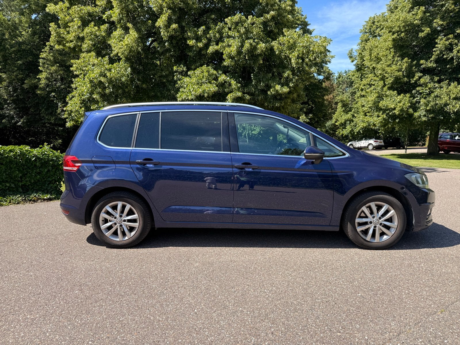 Volkswagen Touran 1.4 TSI 150PK 7-DSG 2017 Blauw, Auto's, 4 cilinders, Blauw, 7 stoelen, 1395 cc