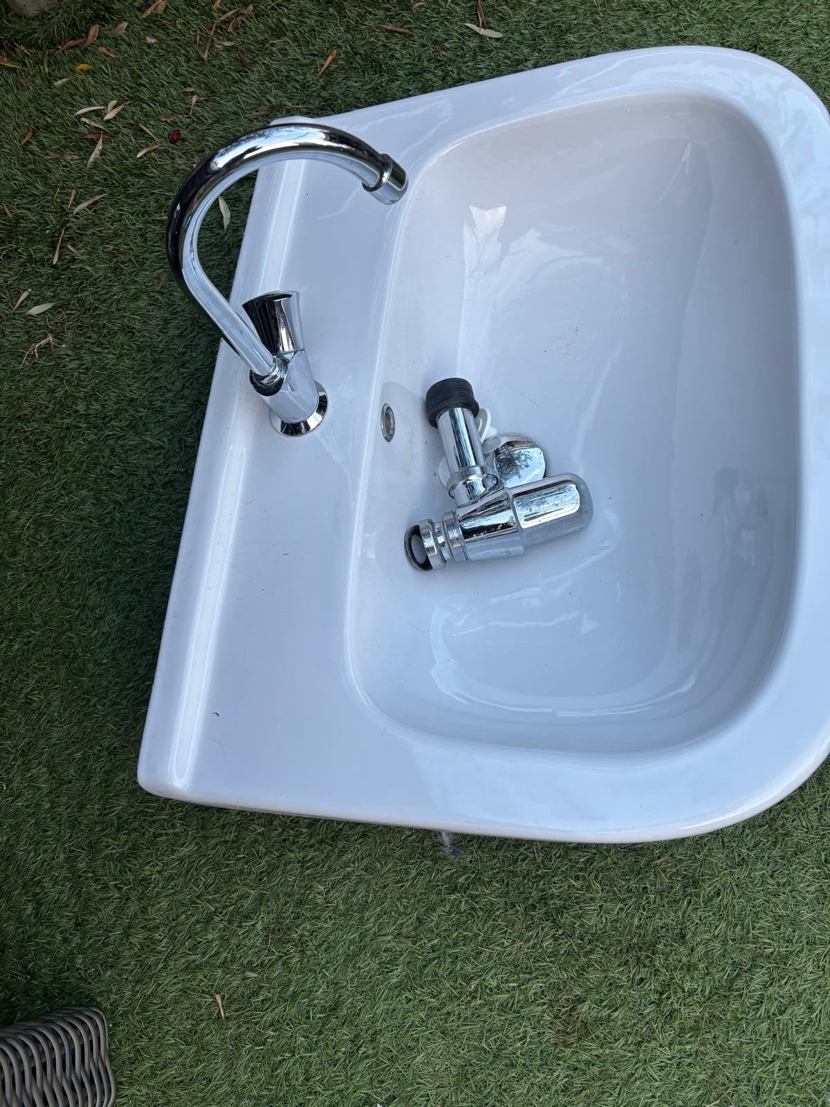 Sphinx wastafel met Grohe kraan, Ophalen, Gebruikt, Wastafel