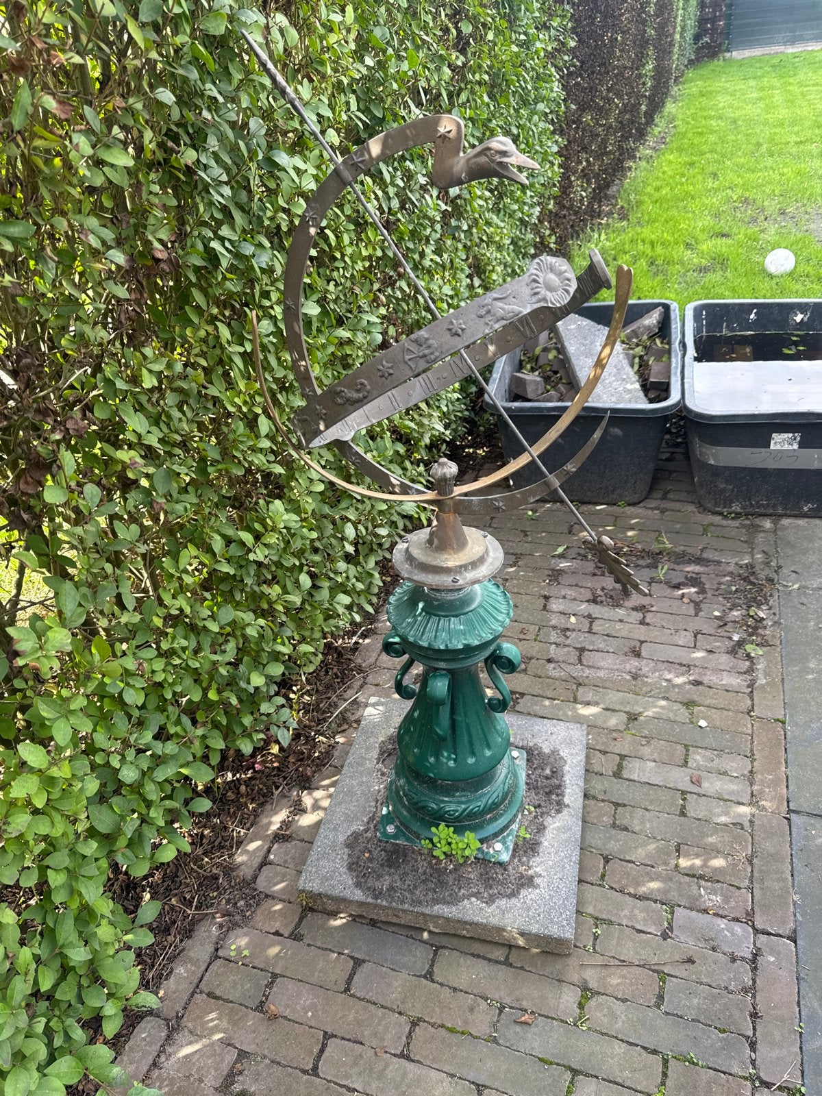 Antieke Zonnewijzer met Groene Sokkel - Tuindecoratie, Ophalen
