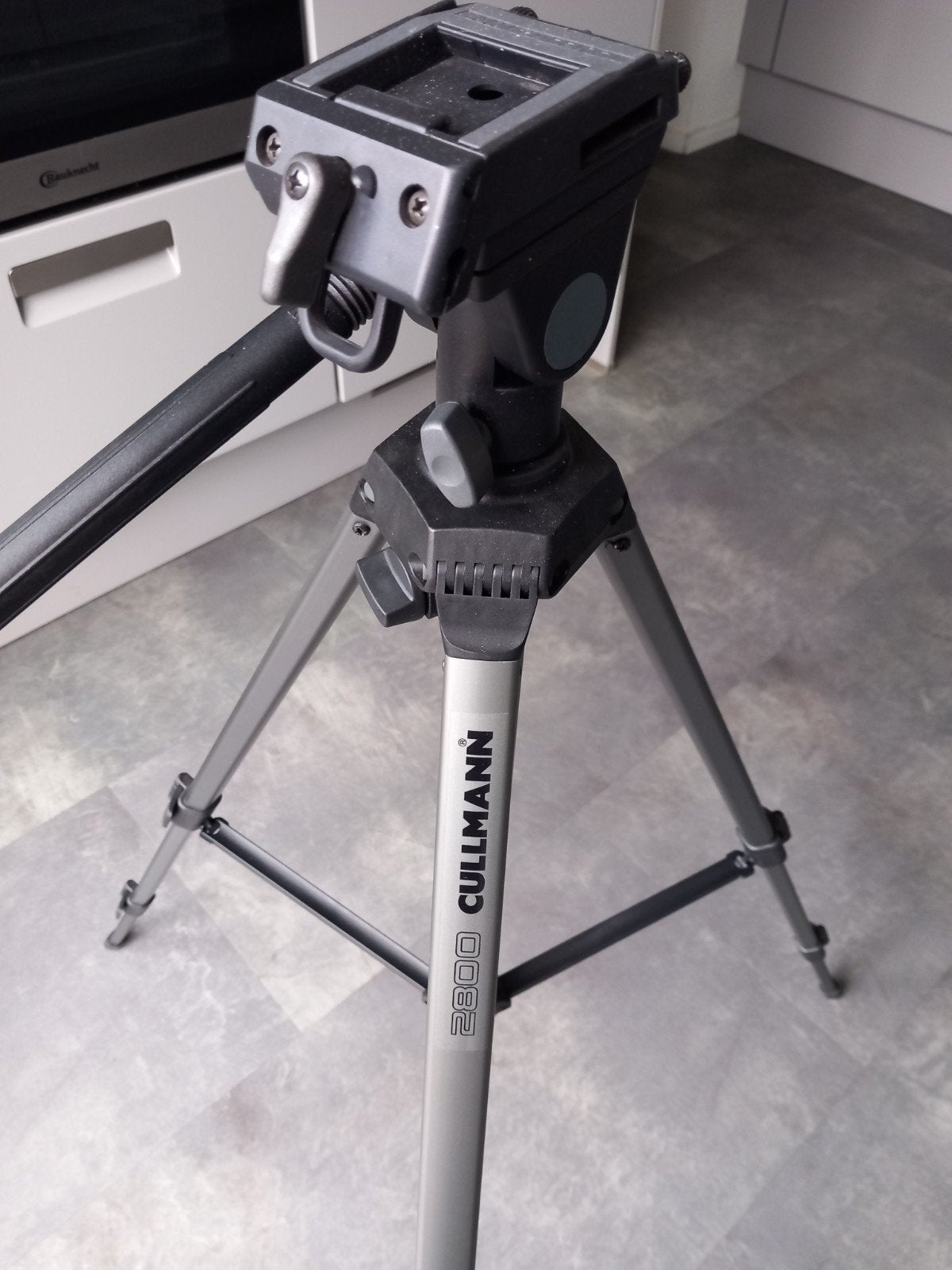 Cullmann 2800 Statief met Pan/Tilt Kop - Gebruikt, Ophalen, Cullmann, Gebruikt, Driepoot