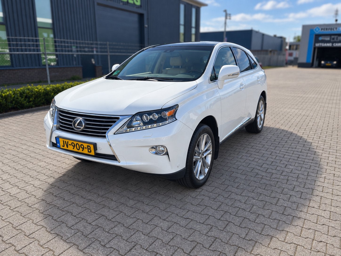 Lexus RX 450H | President Line | 3.5L V6 Hybrid | 4x4, Automaat, Dealer onderhouden, Achterwielaandrijving, Beige