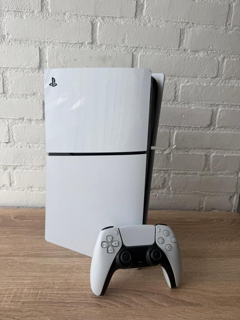 PS5 Slim (Digital edition, 848GB), Ophalen of Verzenden, Zo goed als nieuw, Playstation 5
