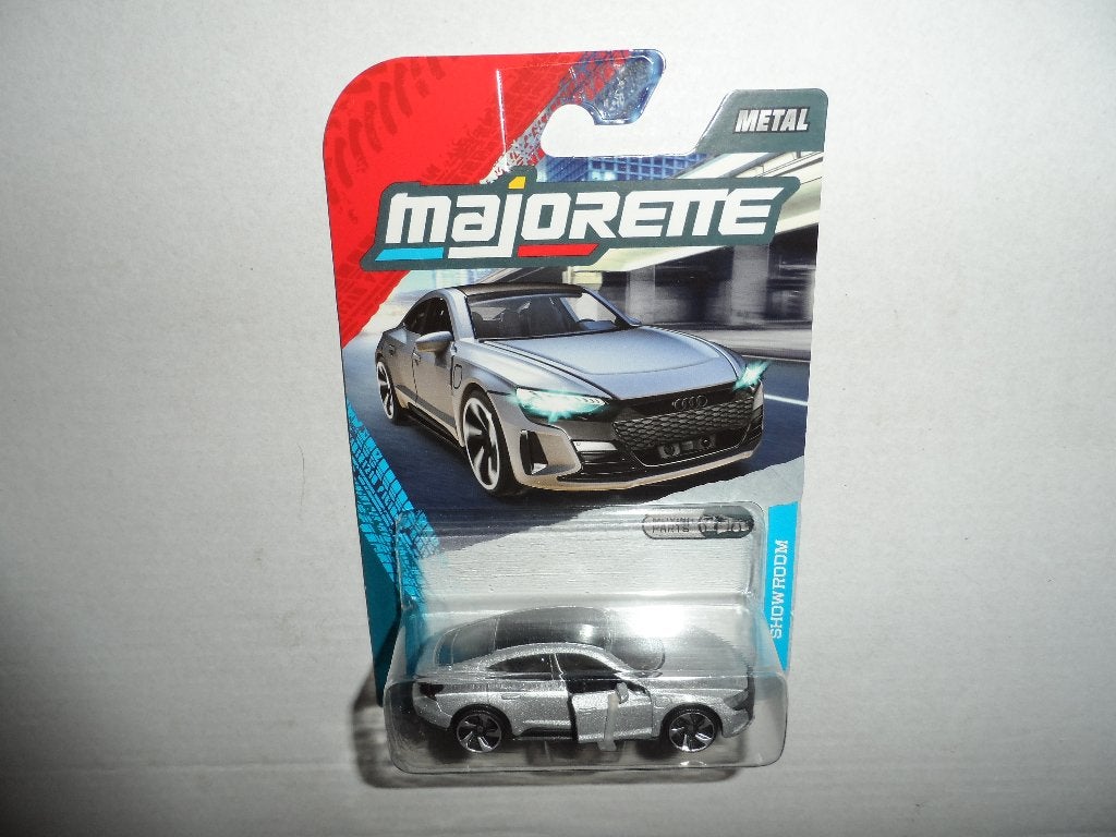 Majorette Showroom serie - Audi RS E-Tron GT - 1:64, Ophalen of Verzenden, Nieuw, Auto